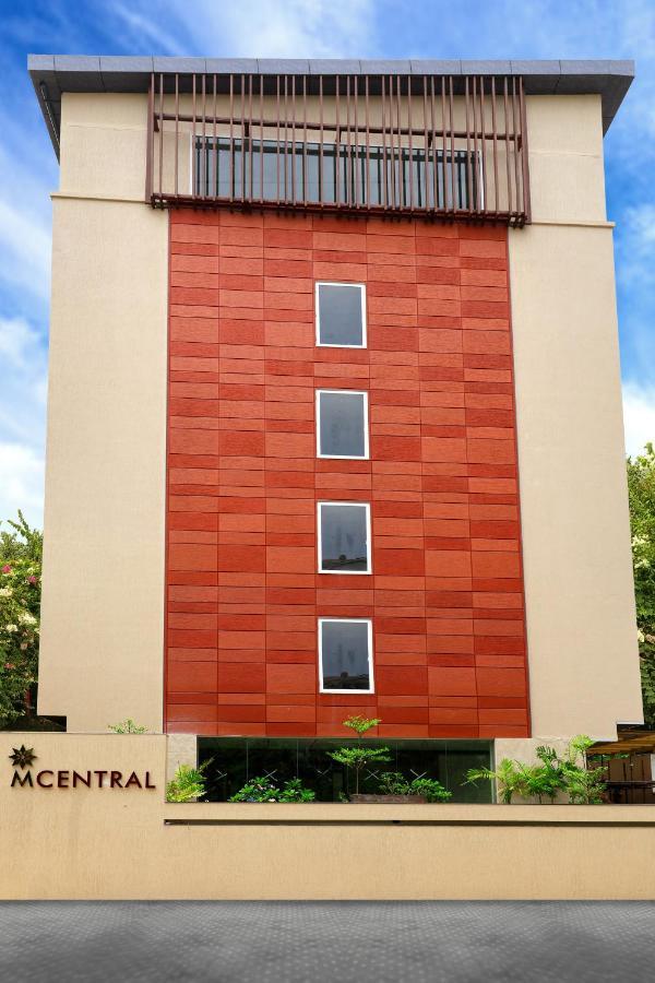 M Central شيناي المظهر الخارجي الصورة